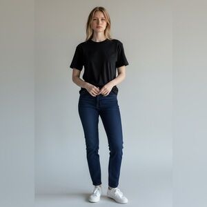 Madewell 10" High-Rise Skinny Jeans in Black Starkey Wash